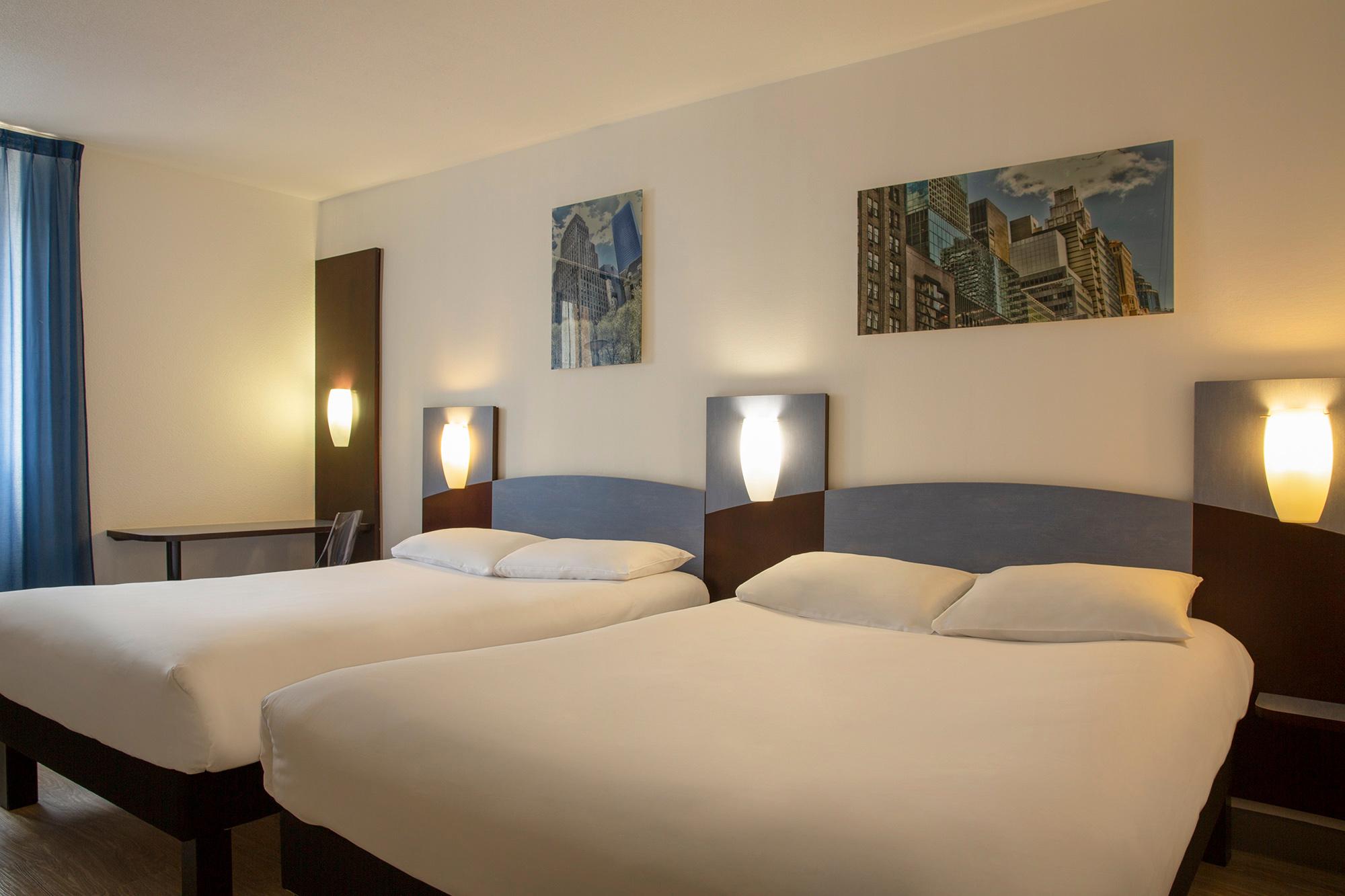 ดิ ออริจินัล แอคเซส โฮเทล สถานีบูร์ฌ Hotel บัวร์ ภายนอก รูปภาพ